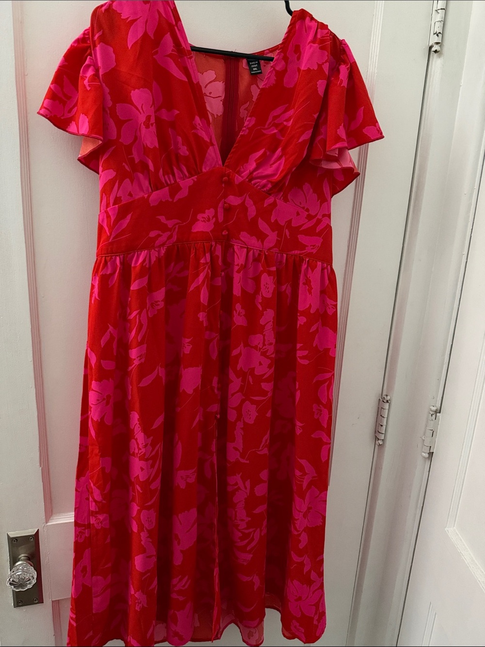 SHEIN Red and Pink Floral V‑Neck Midi Dress